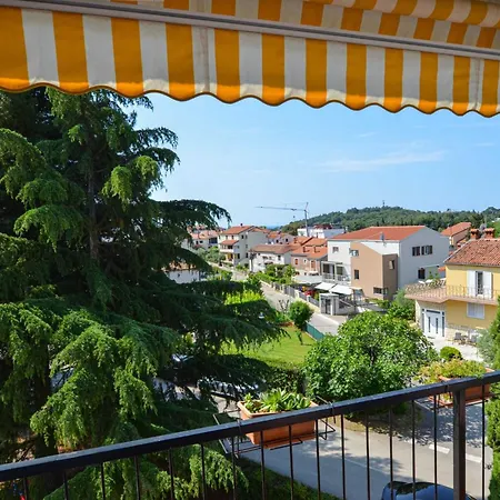 Cozy And Smart With Balcony *