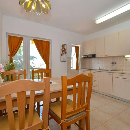 Apartment Cozy And Smart With Balcony Rovinj